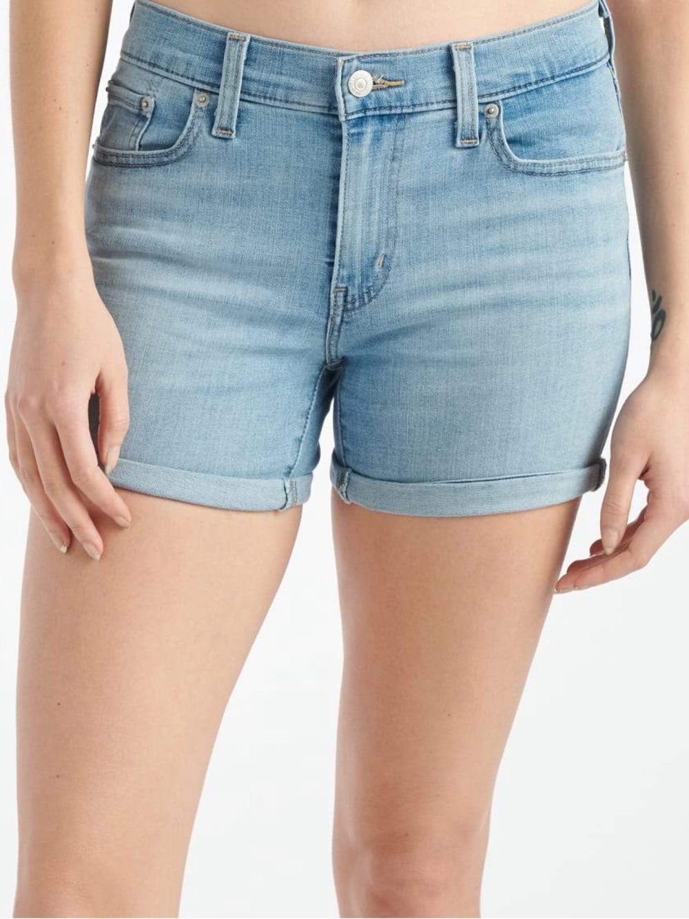 Levi's Light  Blue Rolled Hem Denim Shorts b218